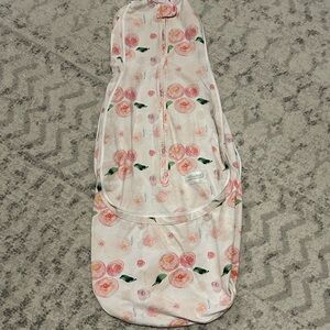 Woombie Grow with Me Baby Swaddle, Convertible Swaddle 0-18 Months